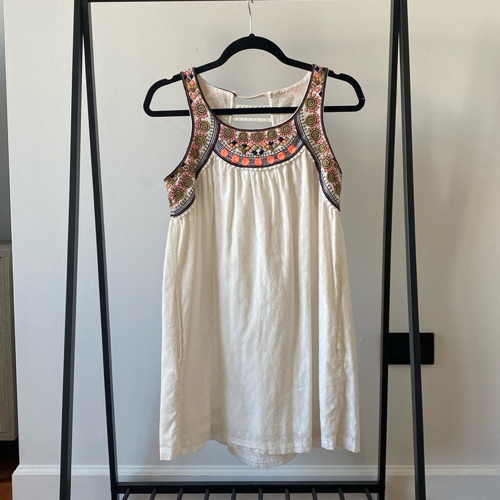 White Embroidered Sleeveless Dress with Pockets